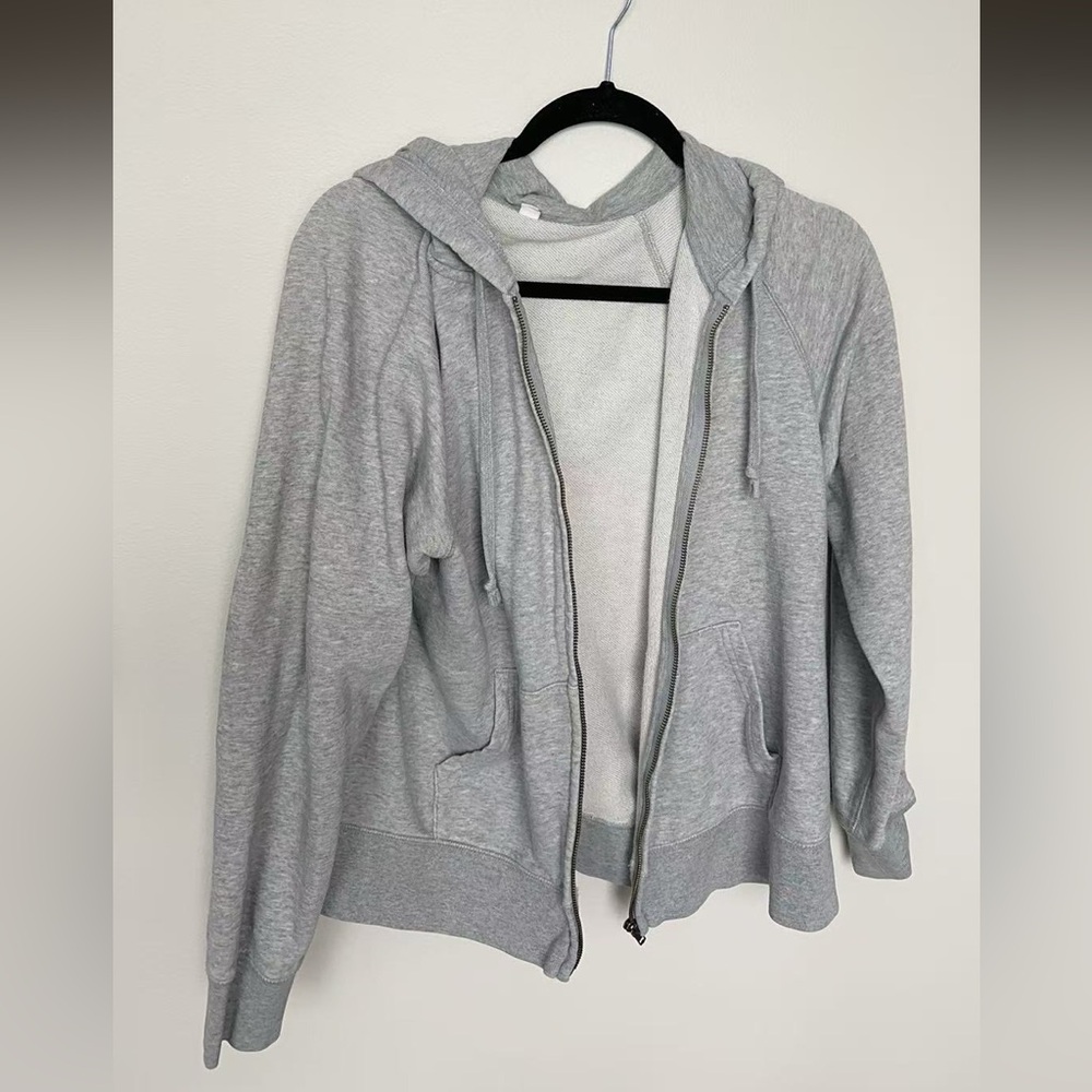 Unisex Uniqlo Light Gray Hoodie